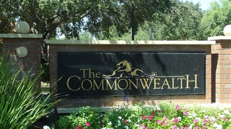 commonwealth house for sale